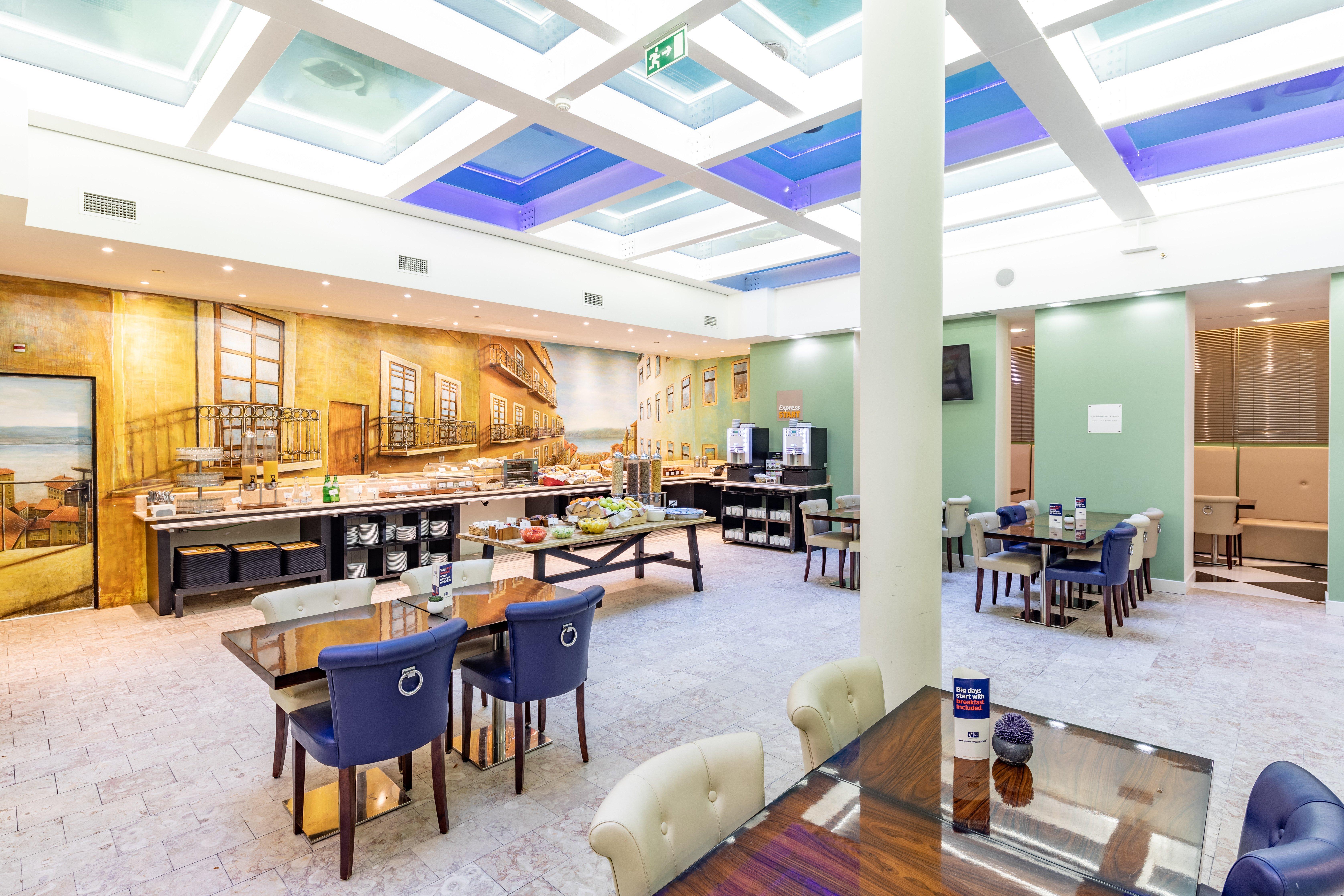 Holiday Inn Express Lisboa - Av. Liberdade By Ihg Exterior foto